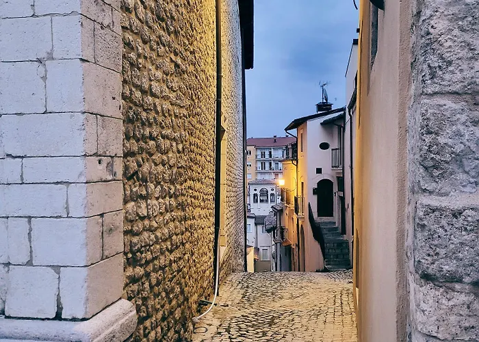 Il Vico 3* LʼAquila